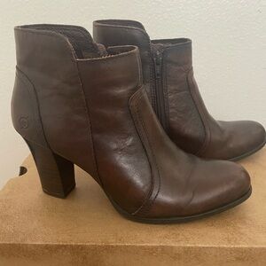 BORN Claire Brown leather ankle boots